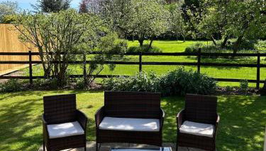 Dog & Family Friendly Private Cottage in Orleton - Foto 3