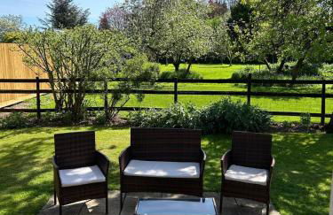 Dog & Family Friendly Private Cottage in Orleton - Foto 3