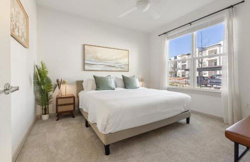 Stylish Ground Floor 2BR 2BA with Private Patio - Foto 23