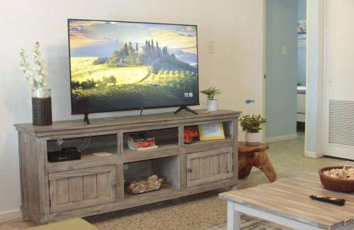 Vintage Vibes - Grill, Chill & Beach Thrills - Foto 6