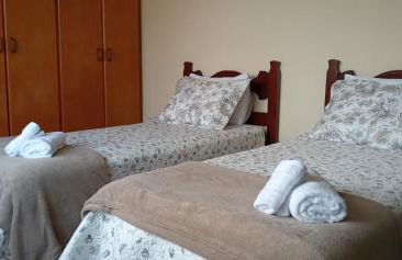 Ap com terraço, 2 quartos, wi-fi, próximo ao centro da cidade - Foto 14