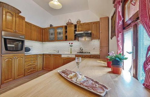 Beautiful Home In Sveti Ivan Zabno - Foto 31