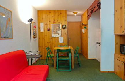 Hostdomus - Sansicario R12 Family - Photo 4