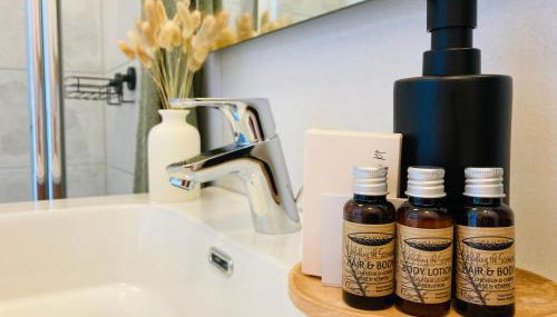 StudioIModernIZentrumIWLANIParkplatzIDisneyPlus - Foto 5