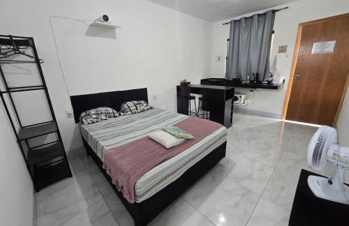 Flat completo a 17 minutos do campo do Goiás - Foto 1