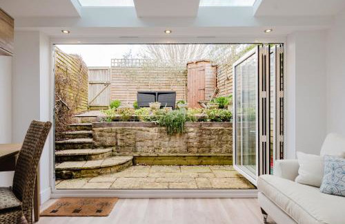 Stylish Retreat with Private Garden in Tetbury - Foto 80