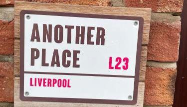 Another Place - Foto 1