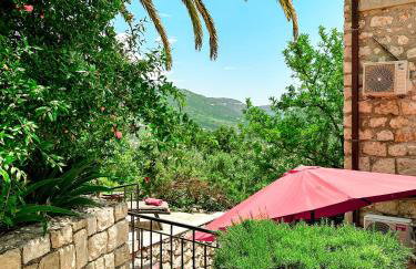 Sunny Villa, With Pool, BBQ, View, Parking - Foto 26