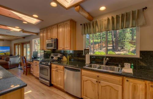 Prima Del Norte - Hot Tub, Pool Table, Arcade Game! - Foto 17