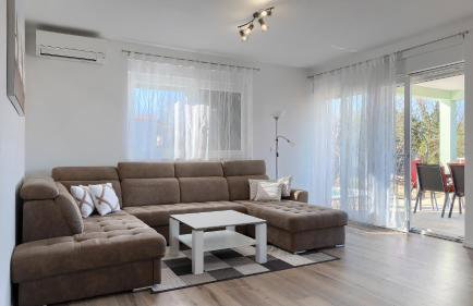 Beautiful villa Petar with pool in Brtonigla - Foto 4