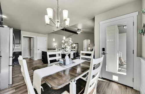 Modern 5BR/3BA Luxury Home|Movie Nights & Comfort - Foto 30