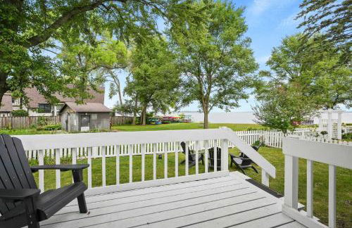 3 BR 2BA Lakefront Home - Dog Friendly - 30 Day - Foto 52