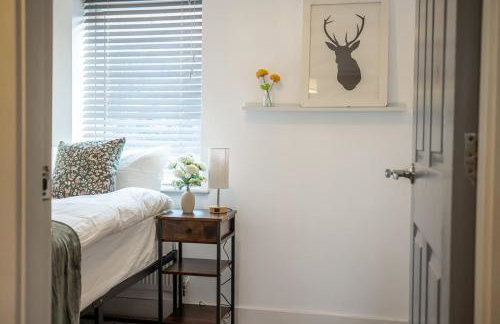 Modern - 3 Bedroom House in Nottingham - Foto 9