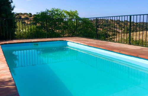 Cortijo El Carmen Finca El Revuelo - Photo 2