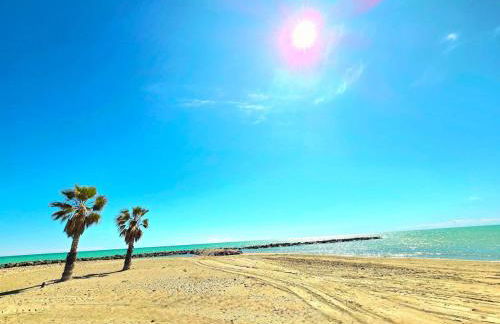 BeachFront Mediterranean Retreat - Foto 7