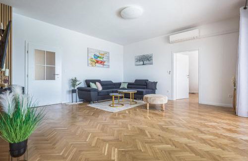 Holiday Home Zarello with Private Pool next to the Sea - Foto 58