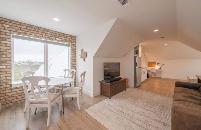 Scarlet Ridge Retreat - Near Wineries & DT Austin! - Foto 8