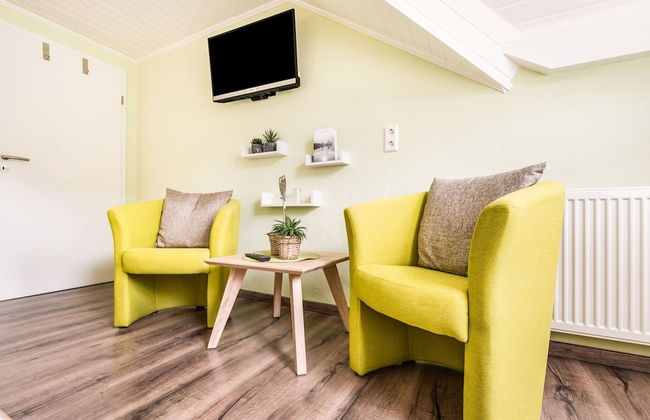 Alluring Holiday Home in Ernst With Balcony - Foto 10