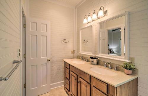 Pond On-Site! Dog-Friendly Blue Ridge Mtn Retreat - Foto 15