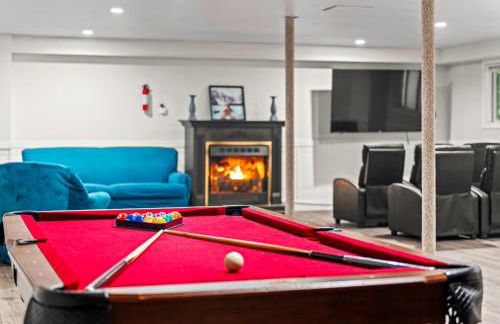 Hot Tub & Theater Haven-Lake and Ski Retreat - Foto 49