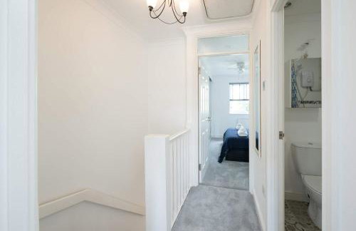 Comfortable 2 Bedroom Home with Parking in Taunton - Foto 28