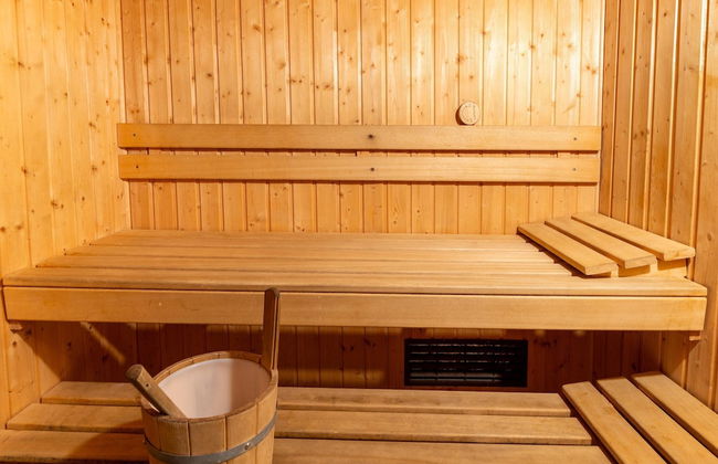 Ludogite: Lover's Retreat - Photo 23