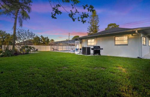 Summer Getaway Coastal Sea-Esta 4BD 3BA - Foto 29