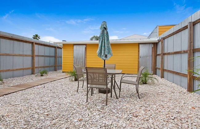 Sunset Escapes B - Photo 36