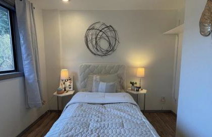 Remodeled, Spacious, Modern Retreat 5 BR, 3BA, 2KIT - Foto 19