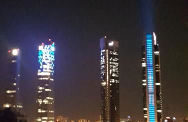 Bonito Apto Cinco Torres Plaza Castilla - Foto 62