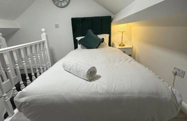 CityBuzz 4 Bedroom House in Nottingham Sleep 7 - Foto 20