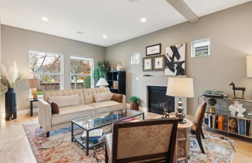 Spacious Family Retreat - Media Room & Patio home - Foto 1