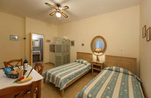 George's beach studios Aliki Paros - Photo 21