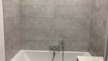 3 pièces neuf au cœur de Grasse - tout à pied - Wi-Fi & parking - Foto 5