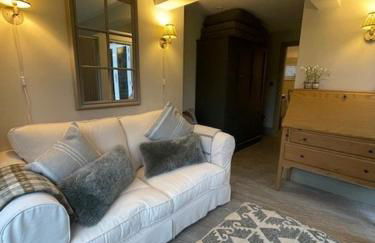 Harrogate Hidden Stay, Elegant central apartment with free parking - Foto 11