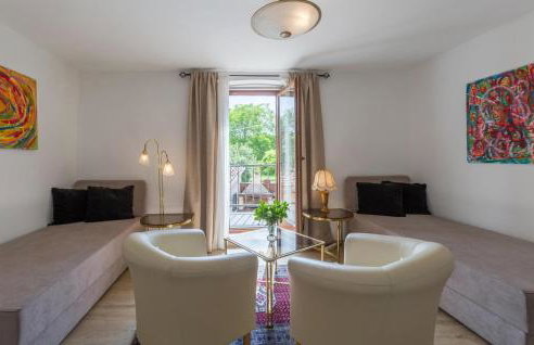 Lovely Apartment In Porec With Kitchen - Foto 7