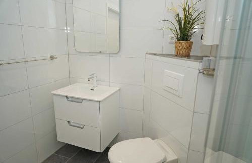 Ferienwohnung zur Hafenseite - 200 Meter zum Strand - Foto 9
