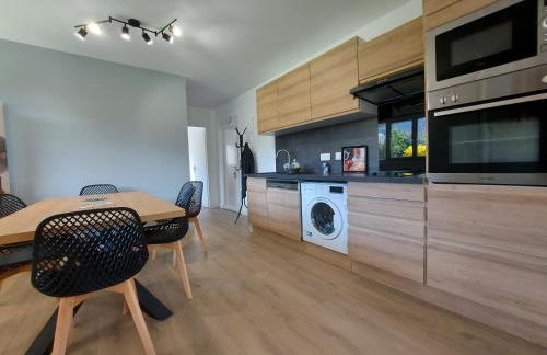 Entre lac et montagne, côté calme, spacieux 3 pièces avec grand jardin - Photo 13