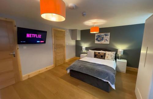 West Midlands-2 Double Bed Room Apartment - Photo 7