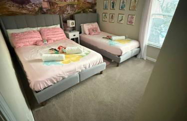 HOUSE 4 Bdr Eco ThematicSaltwater PoolGame Room - Photo 77