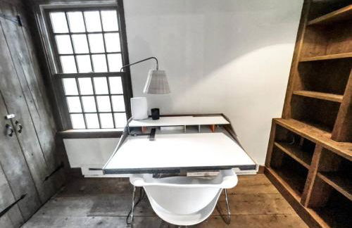 Historic Estate - 5 min to Mohawk Mt Ski Resort - Foto 40