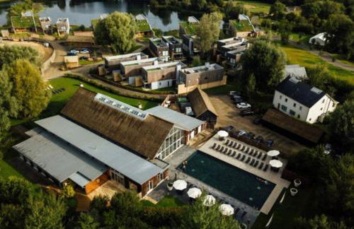 Coopers Lodge Luxury Lakefront Home Pool Spa - Foto 25