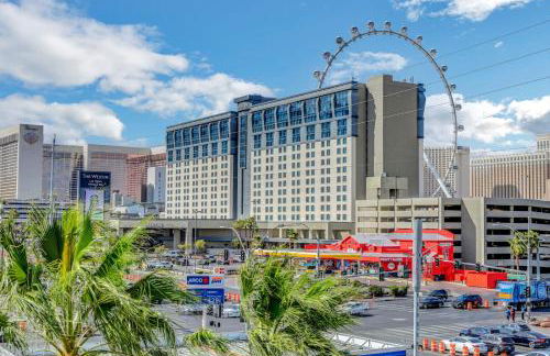 Royal Oasis Suite at Platinum Hotel-Strip Views - Foto 35