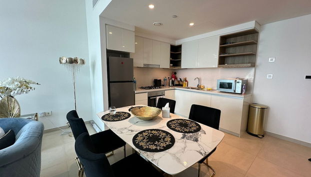 Remarkable 1-bed Apartment in Dubai - Foto 5, Restauración