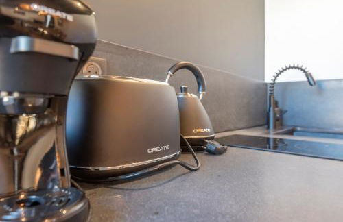 Le Cosy Chic . Proche gare . Centre-ville Mâcon . Neuf . Climatisation . Design . Wifi . - Foto 8