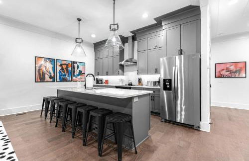 14 Bed Luxe Nashville Retreat with Game Room & Perfect for Large Groups! - Foto 19