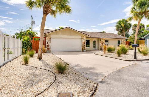 Nokomis Home with Screened Pool, 3 Mi to Beaches! - Foto 28