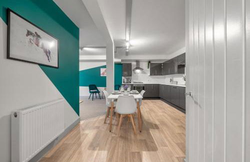 The Jockey Suite-Newmarket High Street-Two Double Bedroom Apartment - Foto 30