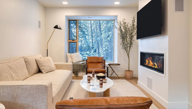 Parkview Mountain House Luxury Ski Home w Hot Tub Near Trails Downtown - Foto 5, Habitación