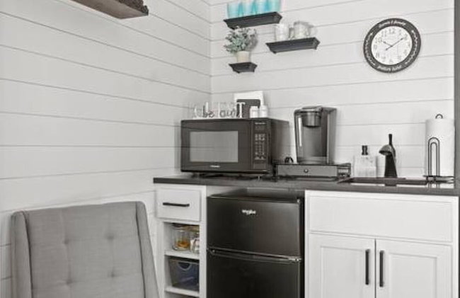 New Wilderness Hideout-cozy Container Home - Foto 19